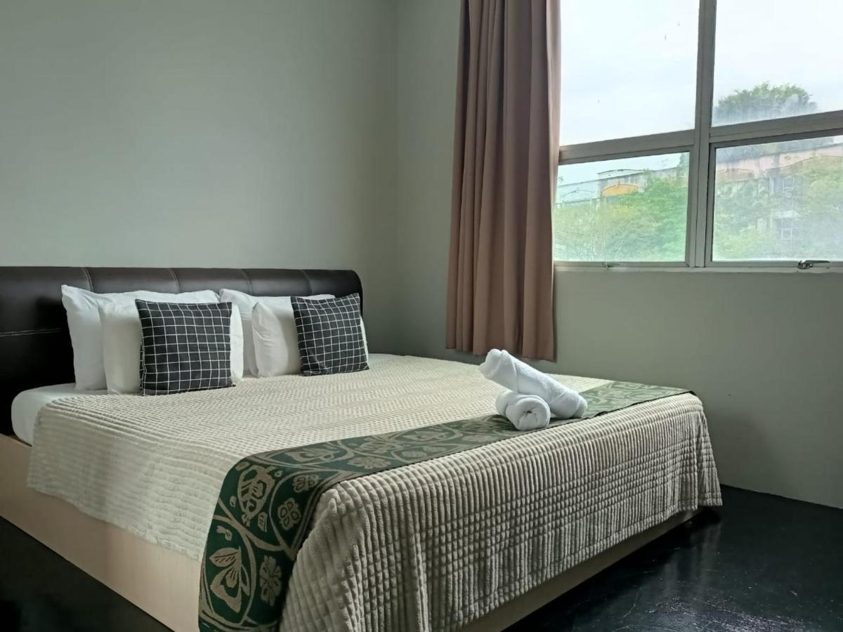Oyasumi Hotel Kulim Exteriör bild